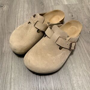 Birkenstock Boston Oiled Leather in Tobacco